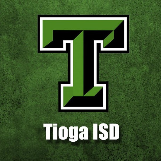 Tioga Fall Portrait Makeup Photos - All Campuses